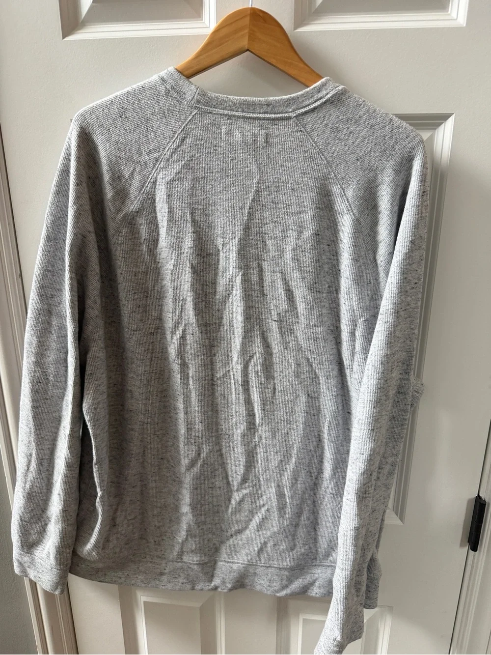 Banana Republic Light Gray Crewneck Sweatshirt
